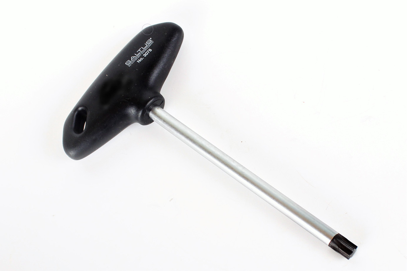 Klucz nasadowy SALTUS TX 10 z rękojeścią T do wewnętrznych śrub Torx Śruby Torx