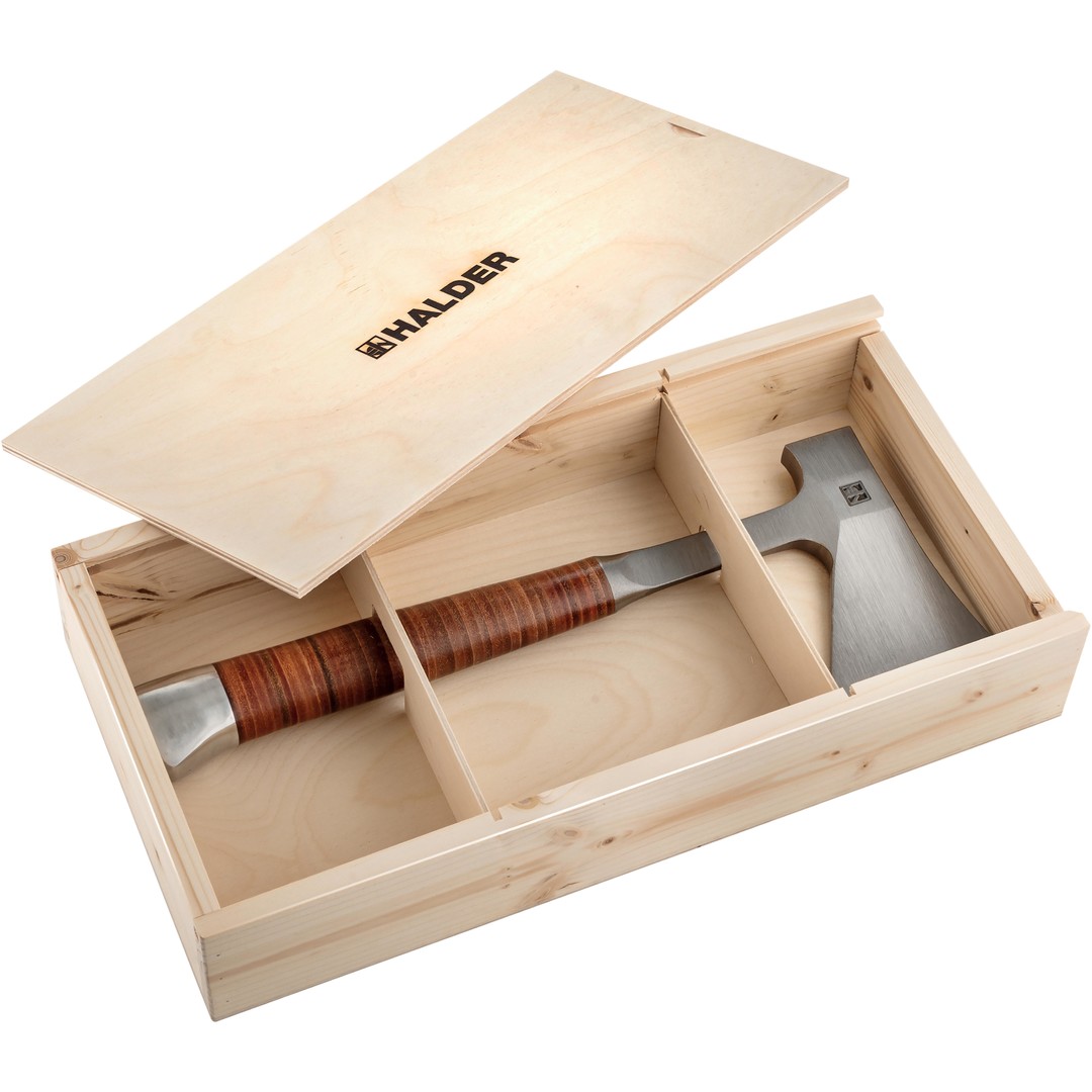 Handbeil, mit Ledergriff, inkl. hochwertiger Ledergürteltasche als Schneidschutz; in attraktiver Geschenk-Holzbox | 3555s001