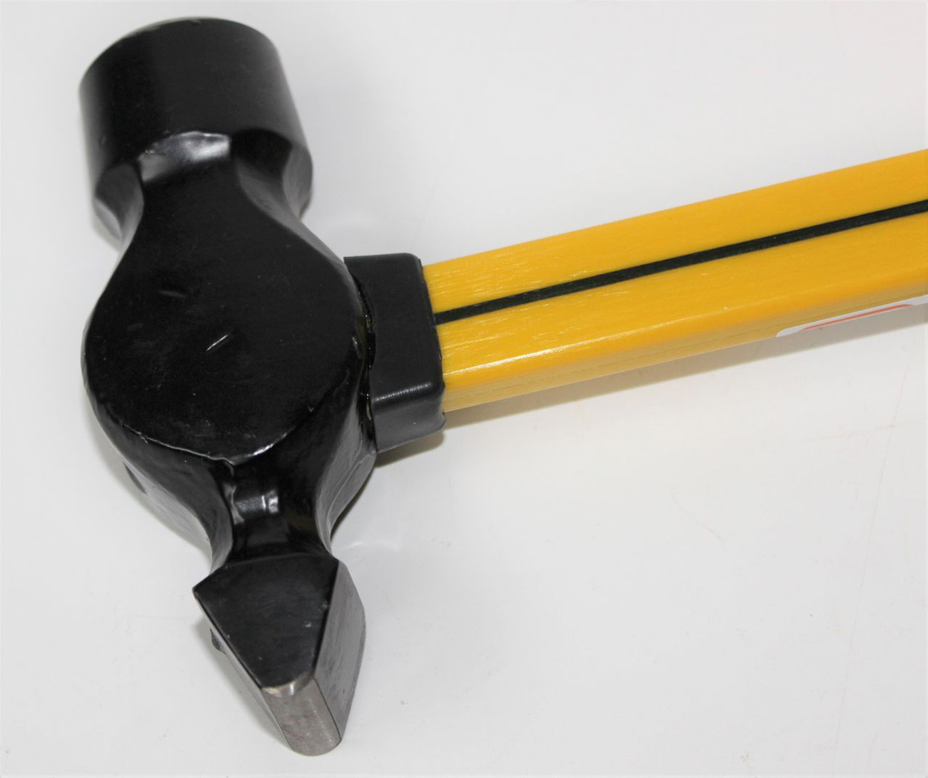 PICARD Młotek ślusarski 600 g z trzonkiem z włókna szklanego Młotek kulowy PICARD Młotek ślusarski 600 g z trzonkiem z włókna szklanego Młotek kulowy