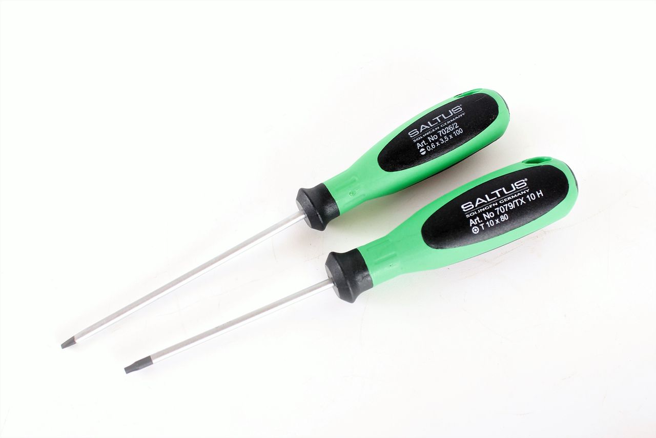 SALTUS Schraubendreher Satz 2 teilig Schraubenzieher Set Kreuz PH PZ TX Profi