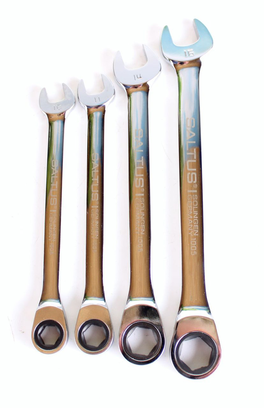 SALTUS 4-częściowy profesjonalny zestaw kluczy oczkowych z grzechotką 10-16 mm grzechotka CV