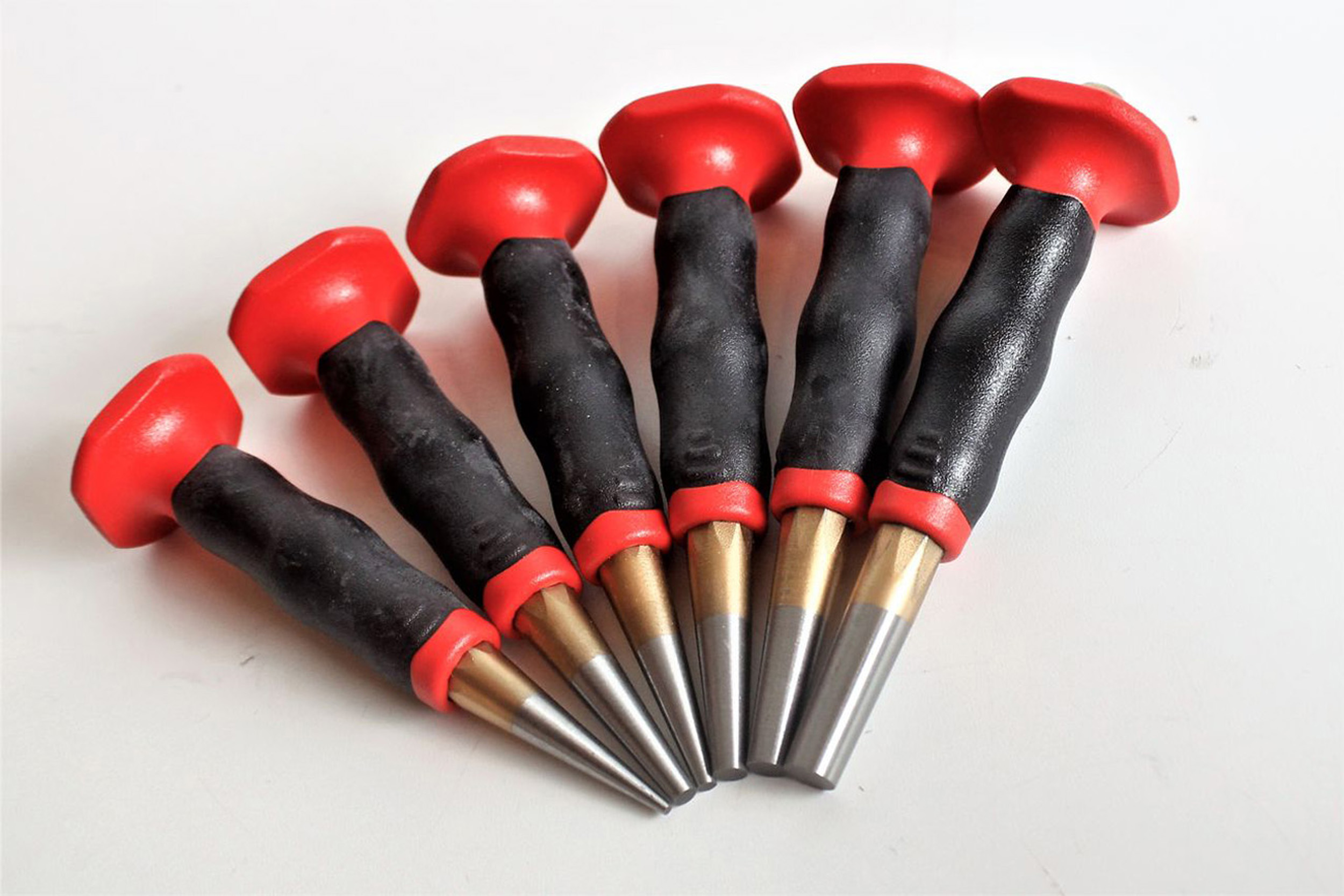 Zestaw dziurkaczy RENNSTEIG 6 elementów z osłoną dłoni 2-8 mm dłuto centrujące dziurkacz wkrętak