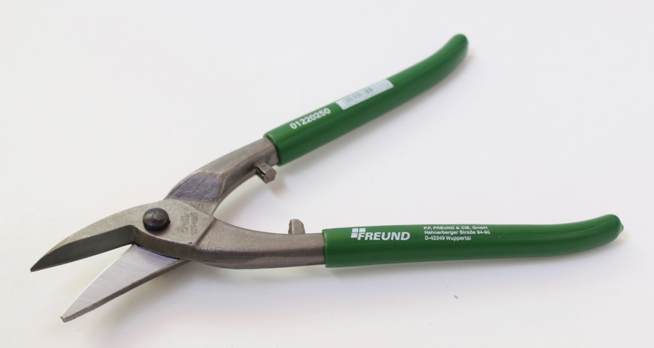FREUND Nożyce do wykrawania nr 01220250 prawe Nożyce do blachy Profesjonalne nożyce do blachy dachowej