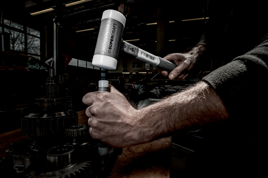 Młotek SUPERCRAFT z miękkim obuchem, z ergonomicznie ukształtowanym, antypoślizgowym i niełamliwym 3-częściowym trzonkiem | D=60 mm | 3399.060