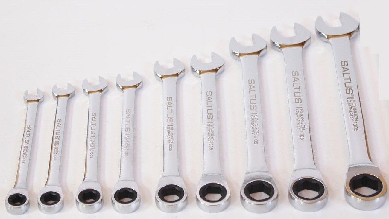 SALTUS 9-częściowy zestaw kluczy oczkowych z grzechotką, profesjonalny zestaw 8-19 mm z grzechotką CV SALTUS 9-częściowy zestaw kluczy oczkowych z grzechotką, profesjonalny zestaw 8-19 mm z grzechotką CV