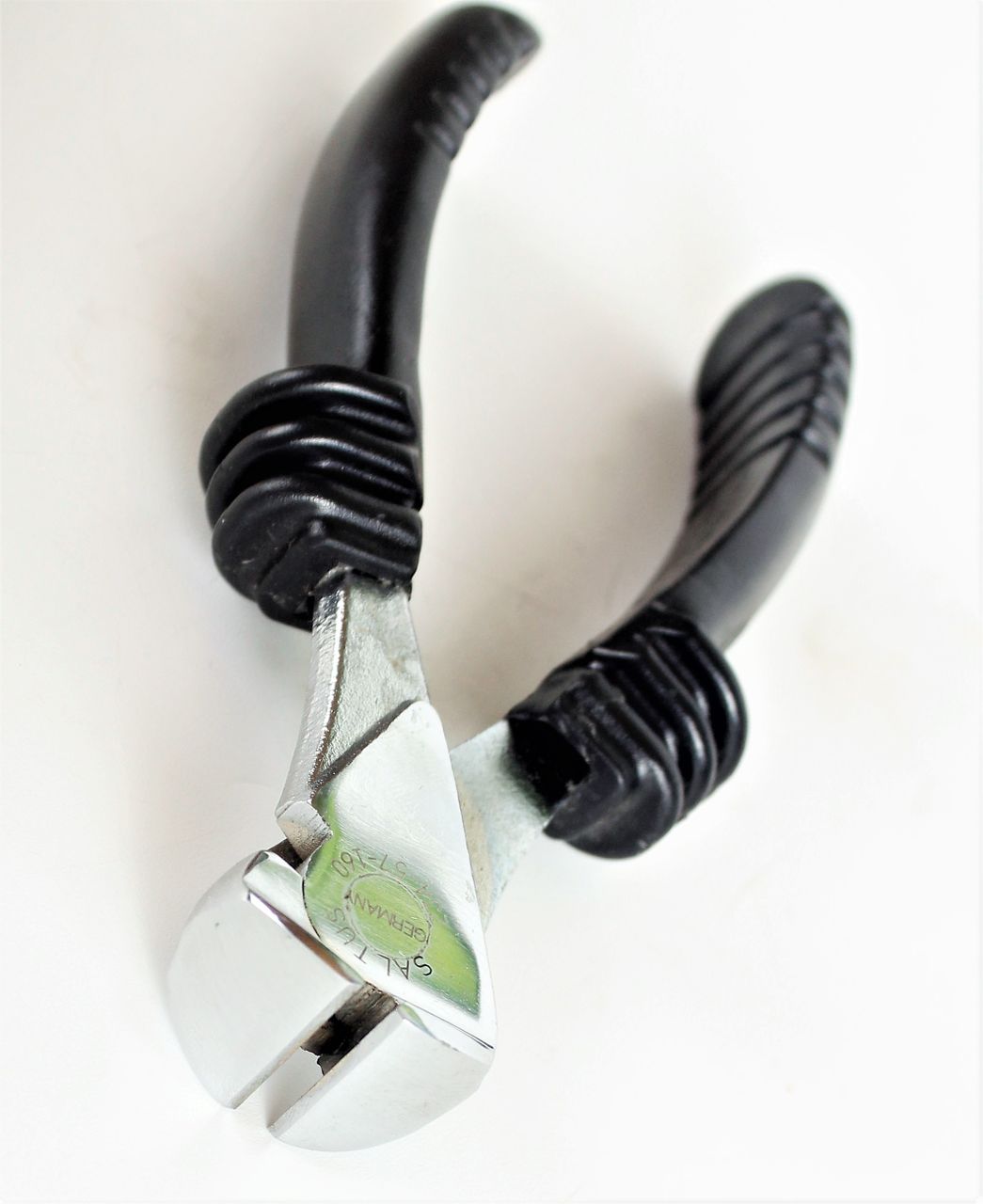 SALTUS Kraft-Vornschneider 160 mm Seitenschneider Kraftseitenschneider 23457160