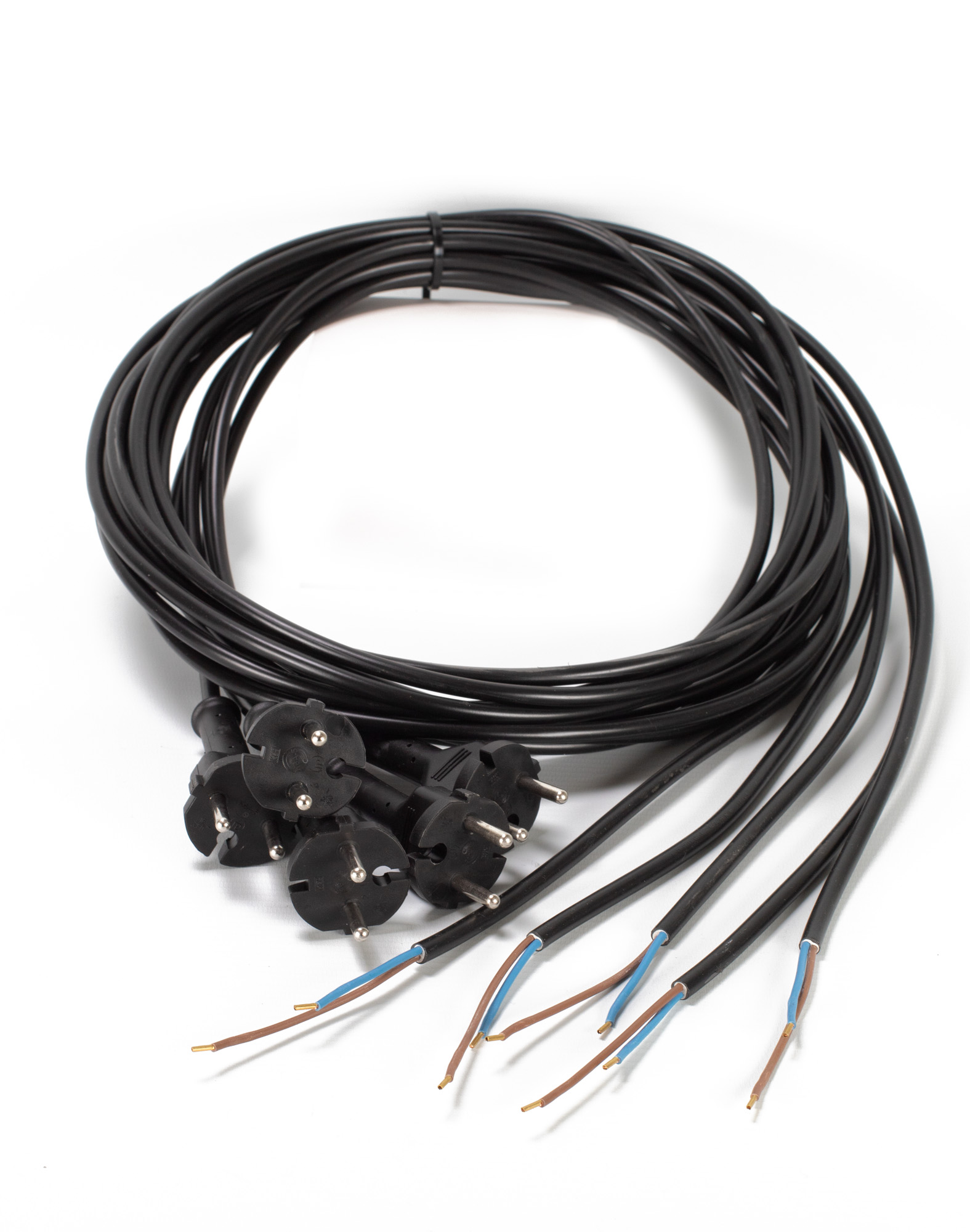 5 x kabel K6A-5 czarna wtyczka H05VV-F 2x1.0 2.6m 30