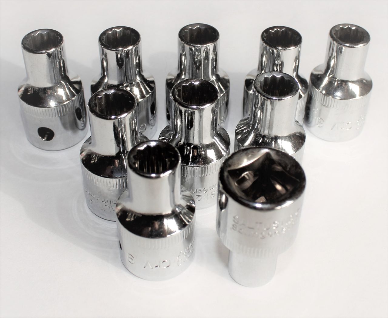 10 x nasadka SALTUS 9 mm 1/2" Narzędzia do wkręcania 5200
