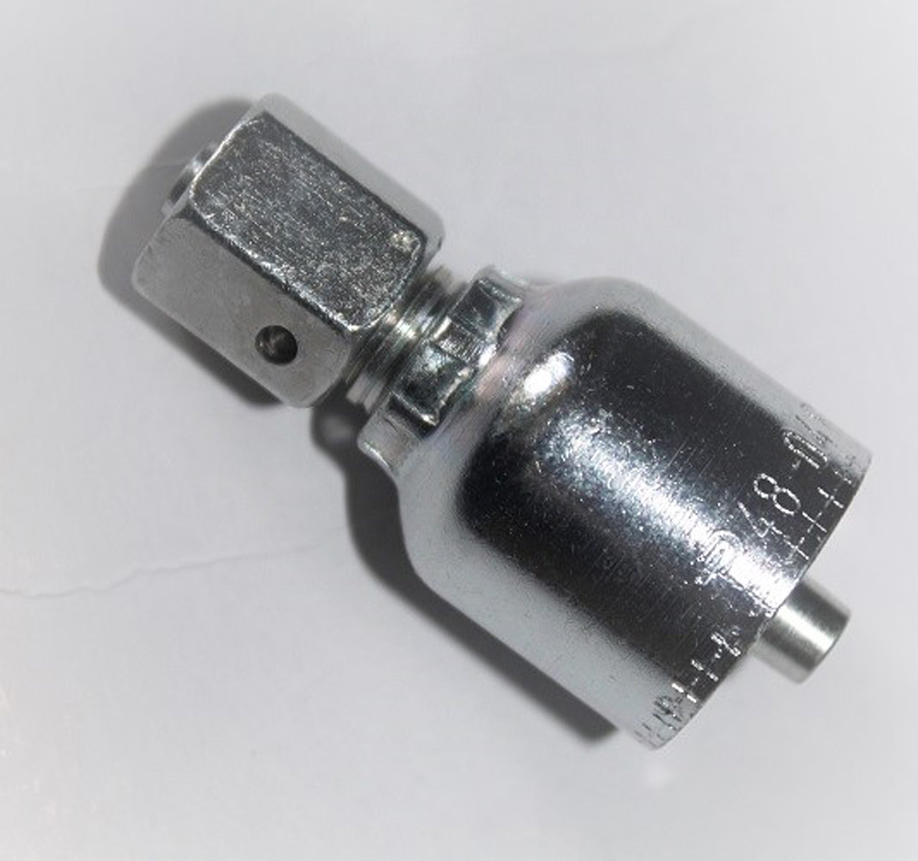 PARKER Pressnippel Pressfitting Fitting metrisch DKOL M12x1.5 (6L) 1CA48-6-4
